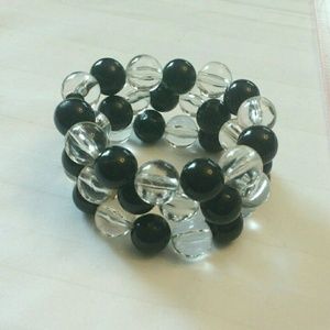 Clear & black beaded layered stretch bracelet